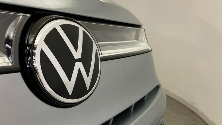 Volkswagen Multivan 2.0 TDI Style 5dr LWB DSG Diesel Estate